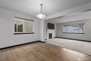 1118 Chestnut Ct, Everett, WA 98201 - Photo 9