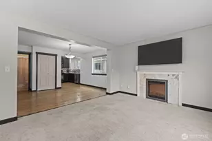 1118 Chestnut Ct, Everett, WA 98201 - Photo 7