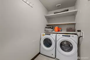 1118 Chestnut Ct, Everett, WA 98201 - Photo 23