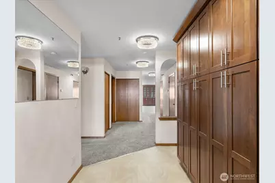 651 SE Bayshore Drive #E102, Oak Harbor, WA 98277 - Photo 3