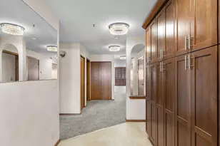 651 SE Bayshore Dr, Oak Harbor, WA 98277 - Photo 3