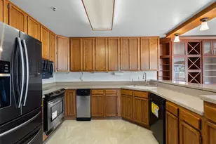 651 SE Bayshore Dr, Oak Harbor, WA 98277 - Photo 11