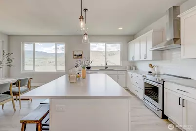 1580 S Kelvin Court, East Wenatchee, WA 98802 - Photo 9