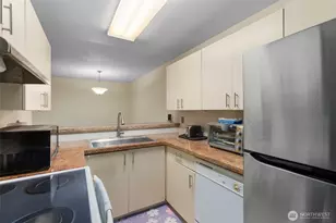 2534 S 317th St, Federal Way, WA 98003 - Photo 7