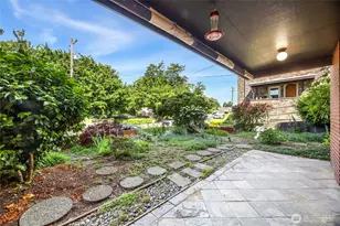 2858 32nd Ave W, Seattle, WA 98199 - Photo 17