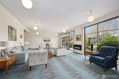 2858 32nd Avenue W #102, Seattle, WA 98199 - Photo 23