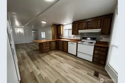 9810 State Avenue #10, Marysville, WA 98270 - Photo 9