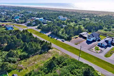 680 Ocean Shores Boulevard SW, Ocean Shores, WA 98569 - Photo 3