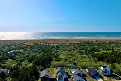680 Ocean Shores Boulevard SW, Ocean Shores, WA 98569 - Photo 9
