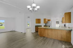 147 Zola Dr E, Cinebar, WA 98533 - Photo 9