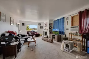 4051 Letitia Ave S, Seattle, WA 98118 - Photo 7