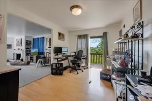 4051 Letitia Ave S, Seattle, WA 98118 - Photo 5