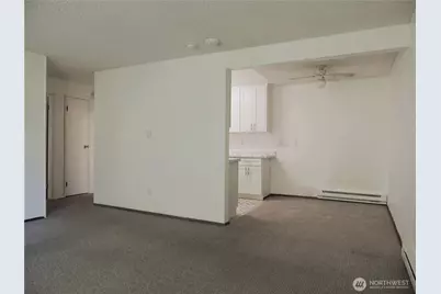 19409 56th Avenue W #306, Lynnwood, WA 98036 - Photo 5