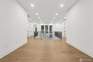 8413 137th Ave SE, Newcastle, WA 98059 - Photo 11