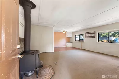 13125 Ridge Circle E, Bonney Lake, WA 98391 - Photo 3