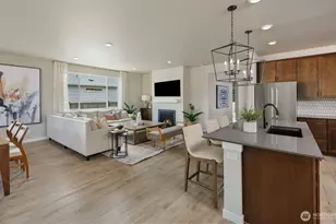 17051 126th St E, Bonney Lake, WA 98391 - Photo 3