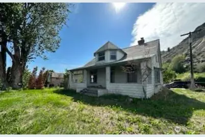 193 Golden Road, Oroville, WA 98844 - Photo 1