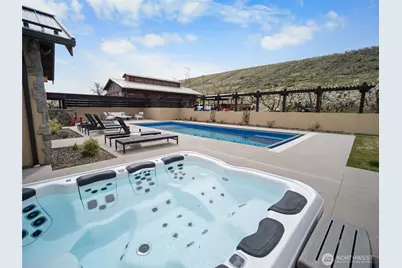 5814 Colockum Road, Malaga, WA 98828 - Photo 21