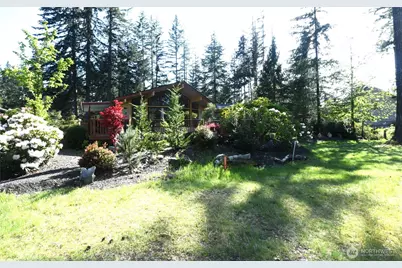 971 E Manzanita Drive, Union, WA 98592 - Photo 7