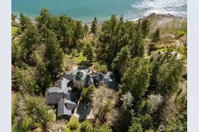 1912 Hunskor Road, Oak Harbor, WA 98277 - Photo 3