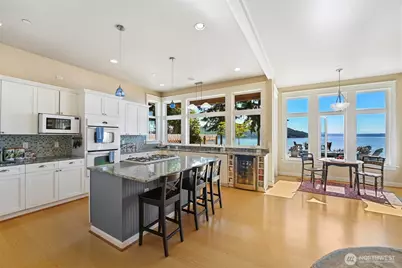 28812 125th Place SW, Vashon, WA 98070 - Photo 11