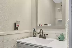 10822 SE 260th St, Kent, WA 98030 - Photo 7