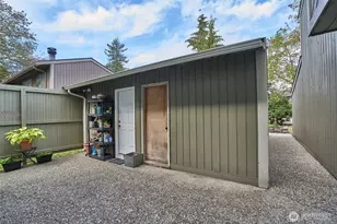 10822 SE 260th St, Kent, WA 98030 - Photo 23