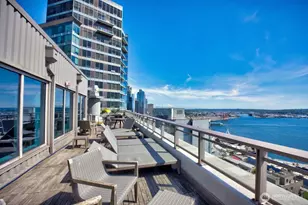 2033 2nd Ave, Seattle, WA 98121 - Photo 17