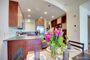 2033 2nd Ave, Seattle, WA 98121 - Photo 13