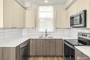 1400 N 95th St, Seattle, WA 98103 - Photo 11