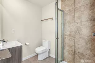 1400 N 95th St, Seattle, WA 98103 - Photo 15