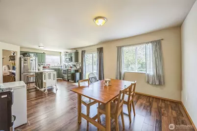 201 3rd Street NE, Yelm, WA 98597 - Photo 17