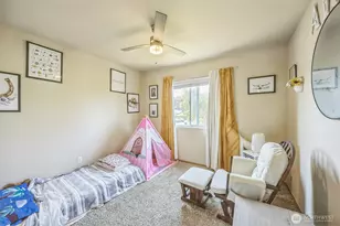 201 3rd St NE, Yelm, WA 98597 - Photo 23