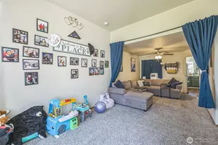 201 3rd St NE, Yelm, WA 98597 - Photo 5