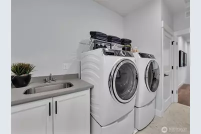 306 182nd Place SE, Bothell, WA 98012 - Photo 13
