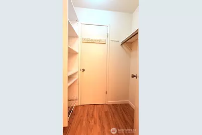 1221 Harbor Avenue SW #305, Seattle, WA 98116 - Photo 17