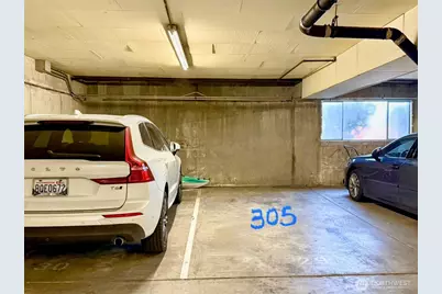 1221 Harbor Avenue SW #305, Seattle, WA 98116 - Photo 21