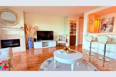 1221 Harbor Avenue SW #305, Seattle, WA 98116 - Photo 9