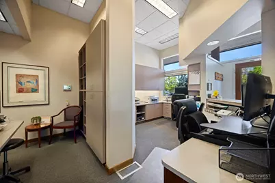 3136 Squalicum Parkway #B, Bellingham, WA 98225 - Photo 11