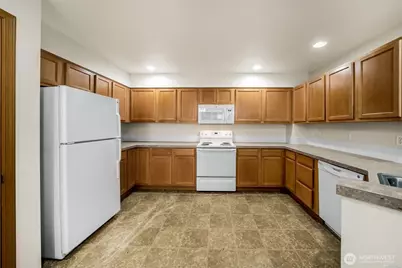 14806 36th Avenue Ct E #6, Tacoma, WA 98446 - Photo 5