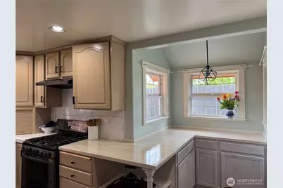 2025 Panama Avenue, Hoquiam, WA 98550 - Photo 9