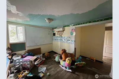 10522 22nd Avenue E, Tacoma, WA 98445 - Photo 9