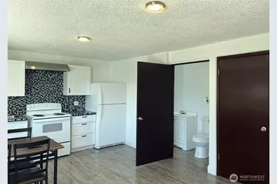 1017 Ballentine Street, Raymond, WA 98577 - Photo 13