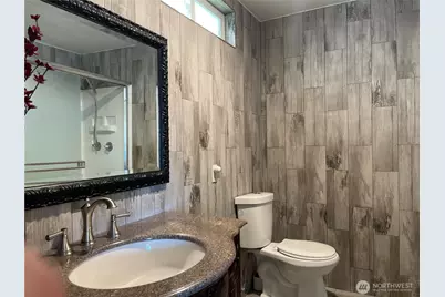 1017 Ballentine Street, Raymond, WA 98577 - Photo 11