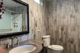 1017 Ballentine St, Raymond, WA 98577 - Photo 11