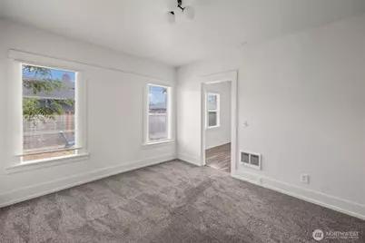 6401 S Pine Street, Tacoma, WA 98409 - Photo 5