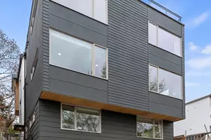 3205 B 37th Pl S, Seattle, WA 98144 - Photo 25