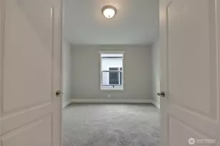 2120 Crystal Mt Dr, Enumclaw, WA 98022 - Photo 15