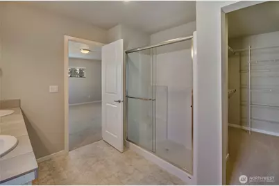 18214 37th Avenue E, Tacoma, WA 98446 - Photo 15