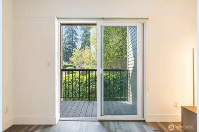 14665 NE 34th Street #B13, Bellevue, WA 98007 - Photo 7